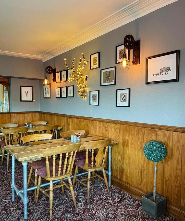 The Yew Tree At Longhopeモーテル エクステリア 写真